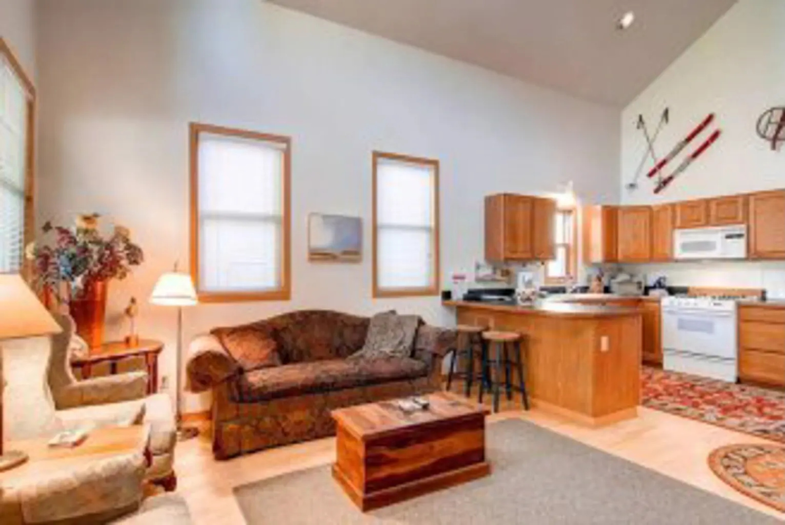 French Street Cottage Main Street By Pinnacle Lodging