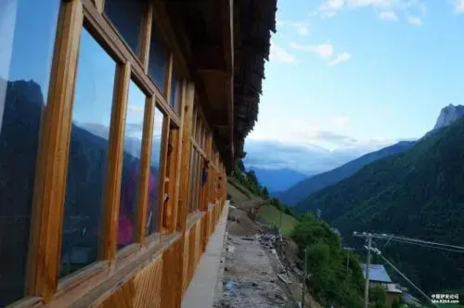 Yubeng No.1 Guanjing Inn