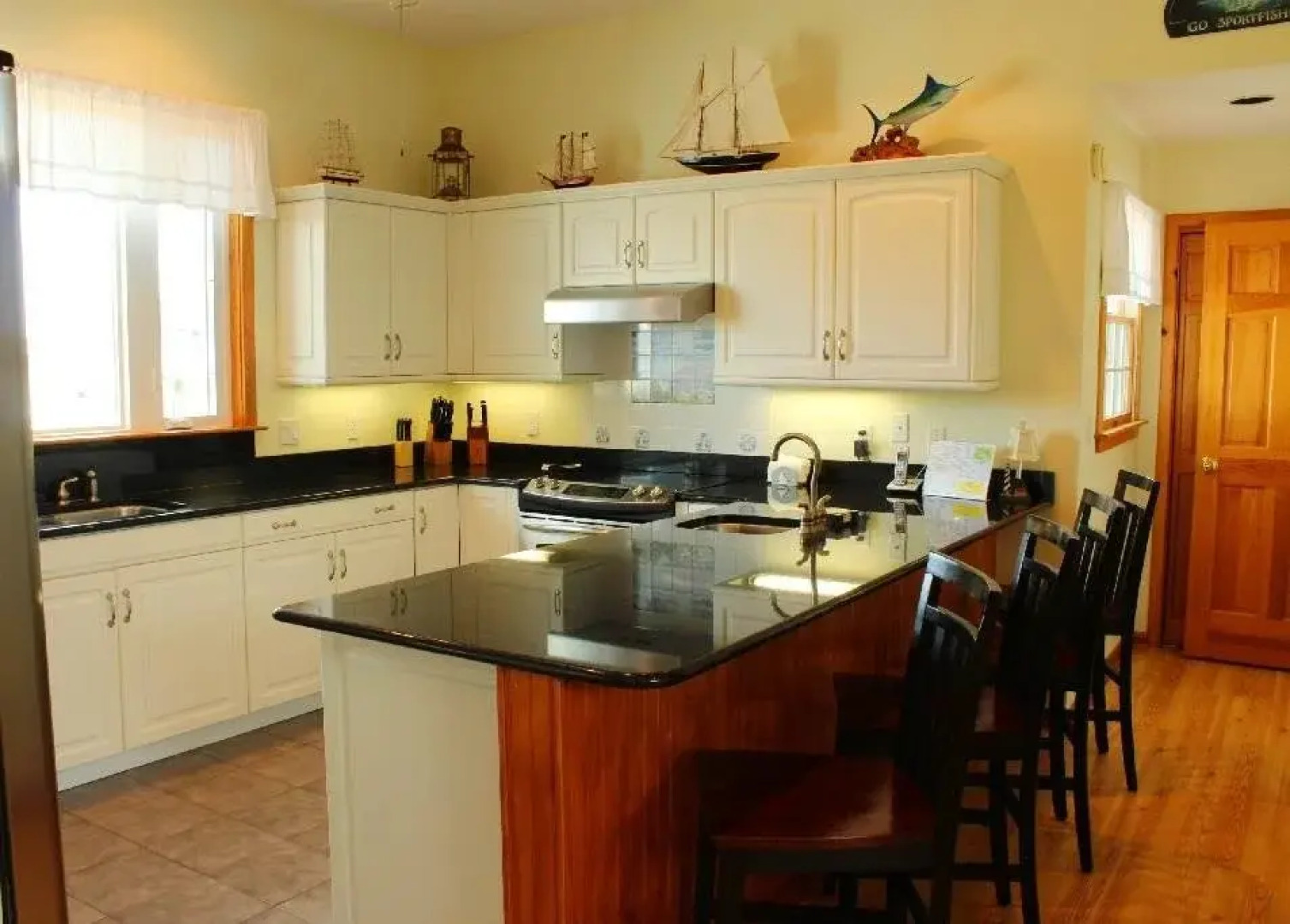 Hammock Village 25 4 Br home by RedAwning