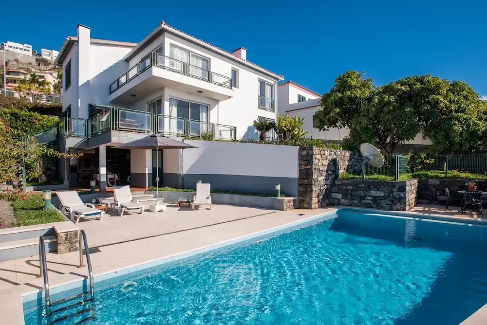 Villa Horizonte by MHM