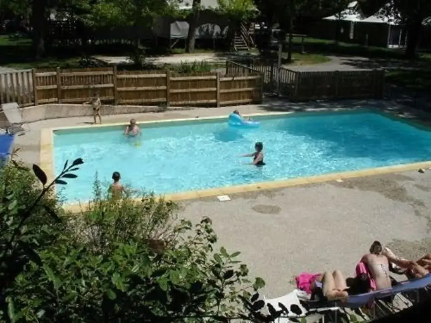 Camping Domaine Provencal - Roulottes