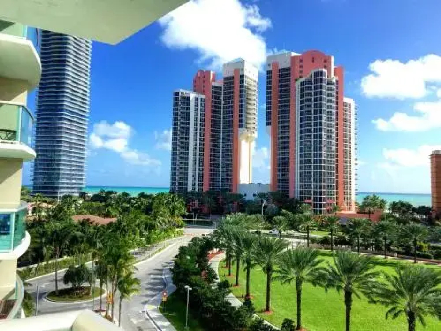 MIAMI O. Reserve Luxury Condos