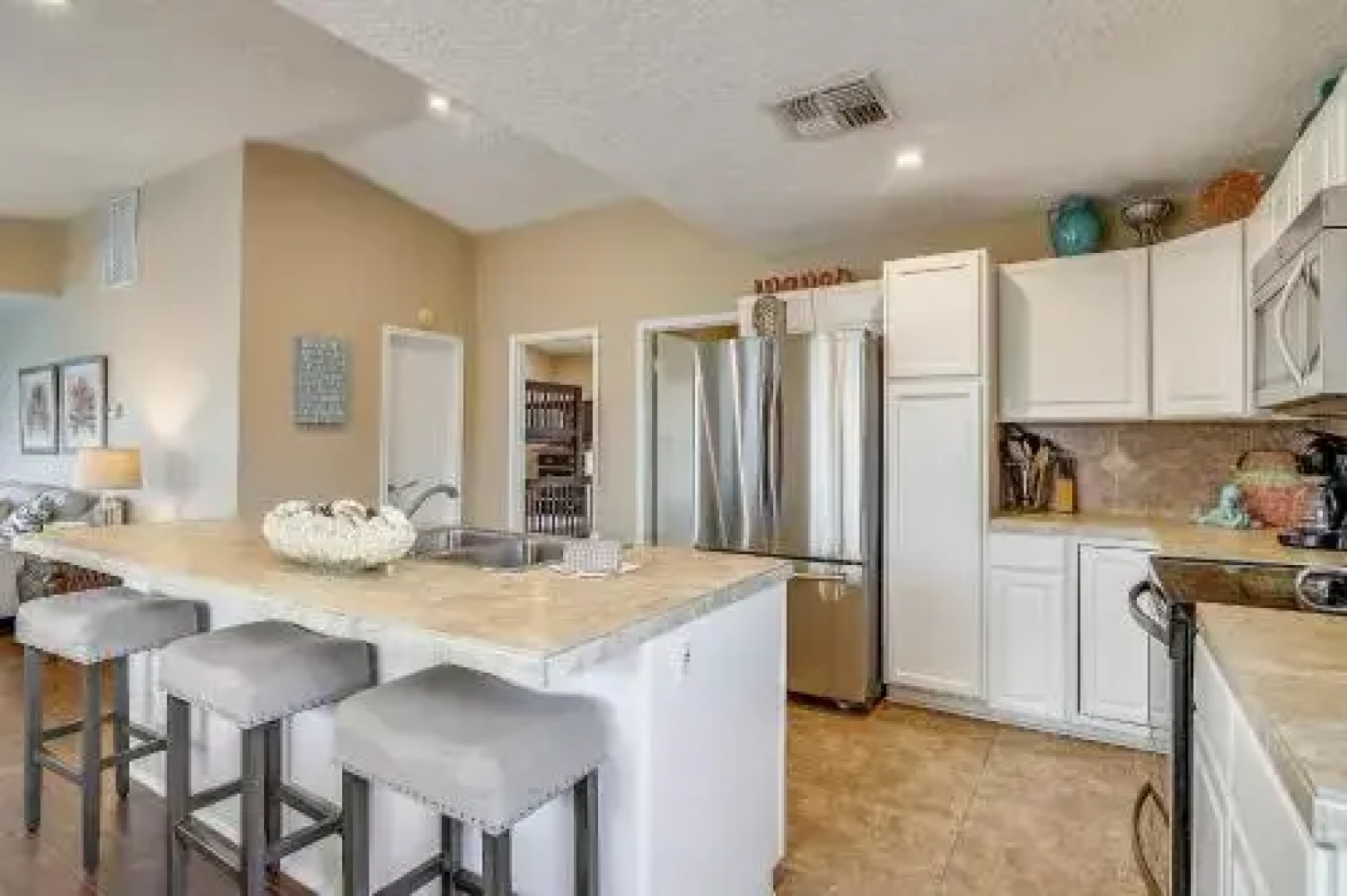 Barefoot Bungalow by RedAwning