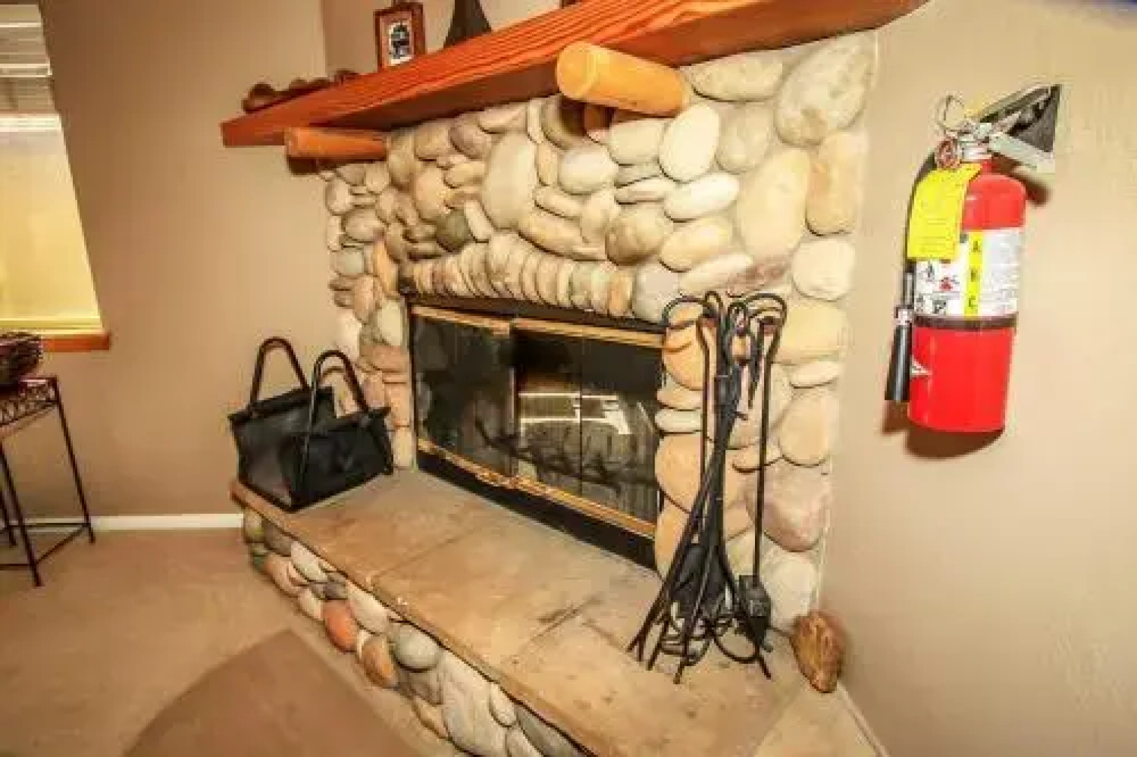 a Good Time 1520 3 Br cabin by RedAwning
