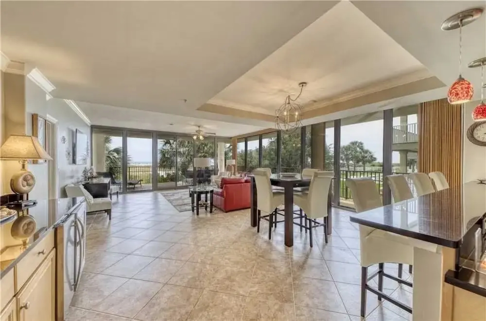 Holiday Isle - Ground Floor Corner Unit