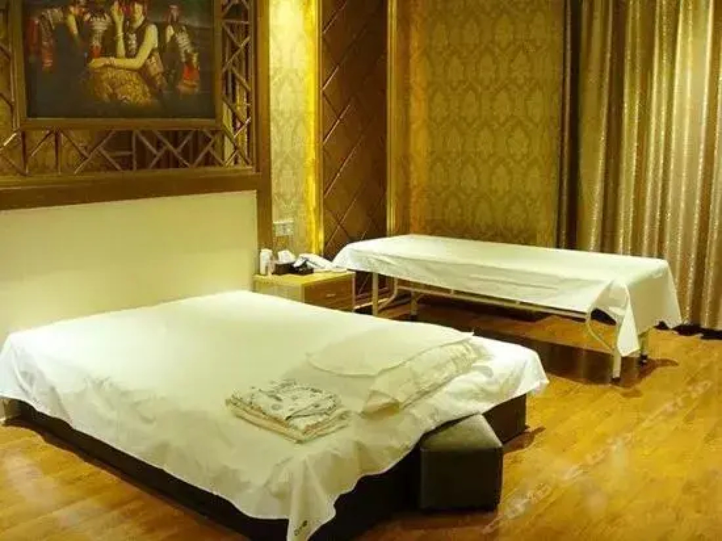 Brilliant Taojing Hotel
