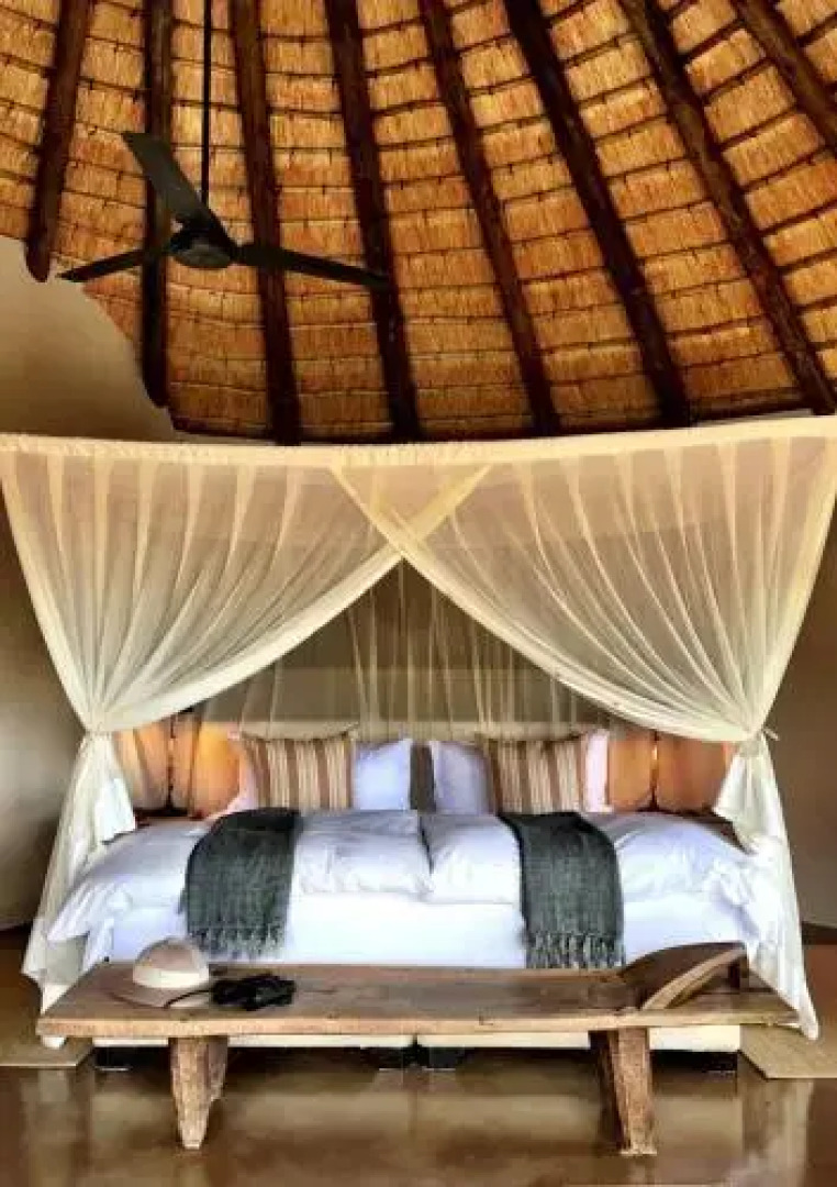 Nambiti Plains Private Game Lodge