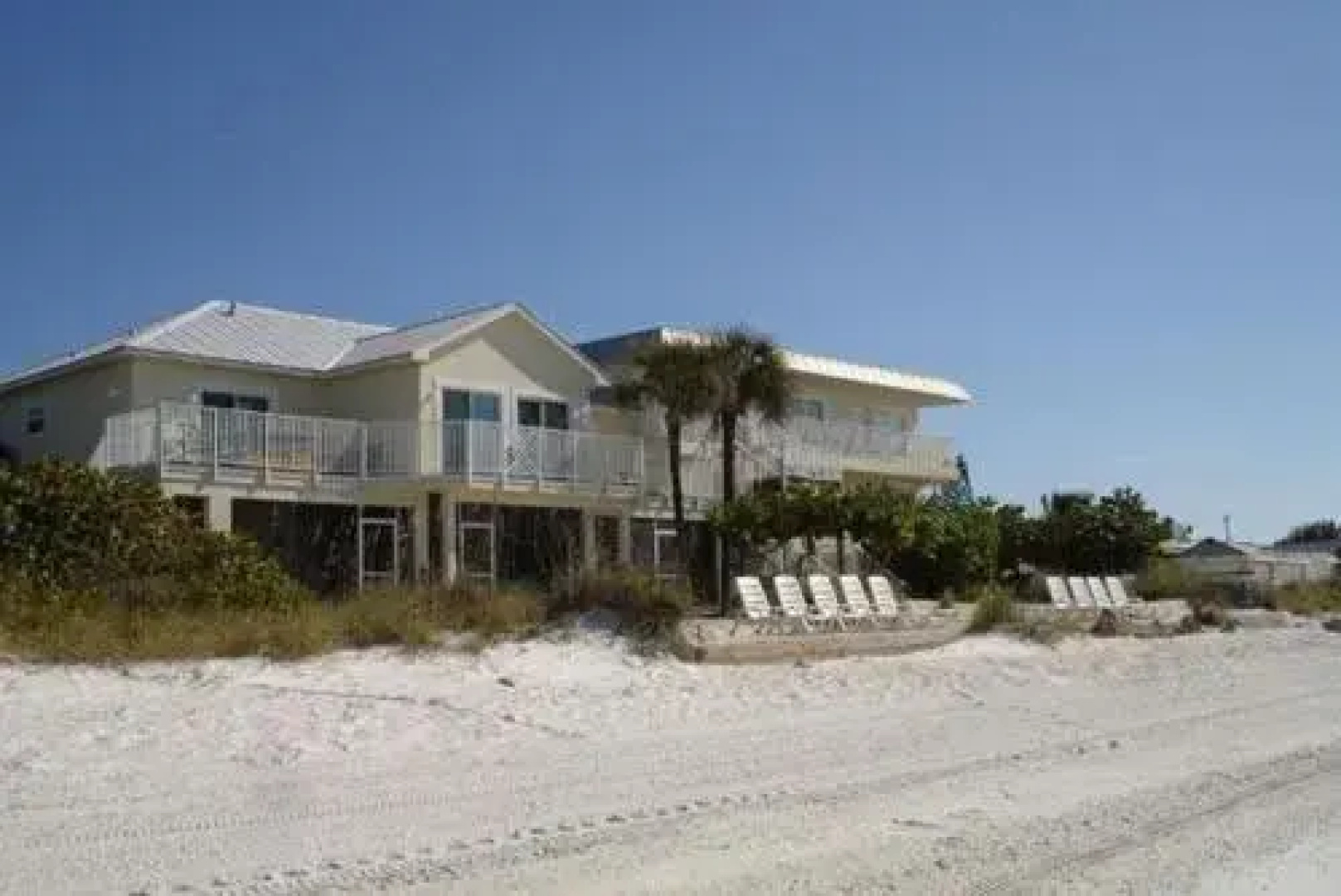 Beach House Resort 3
