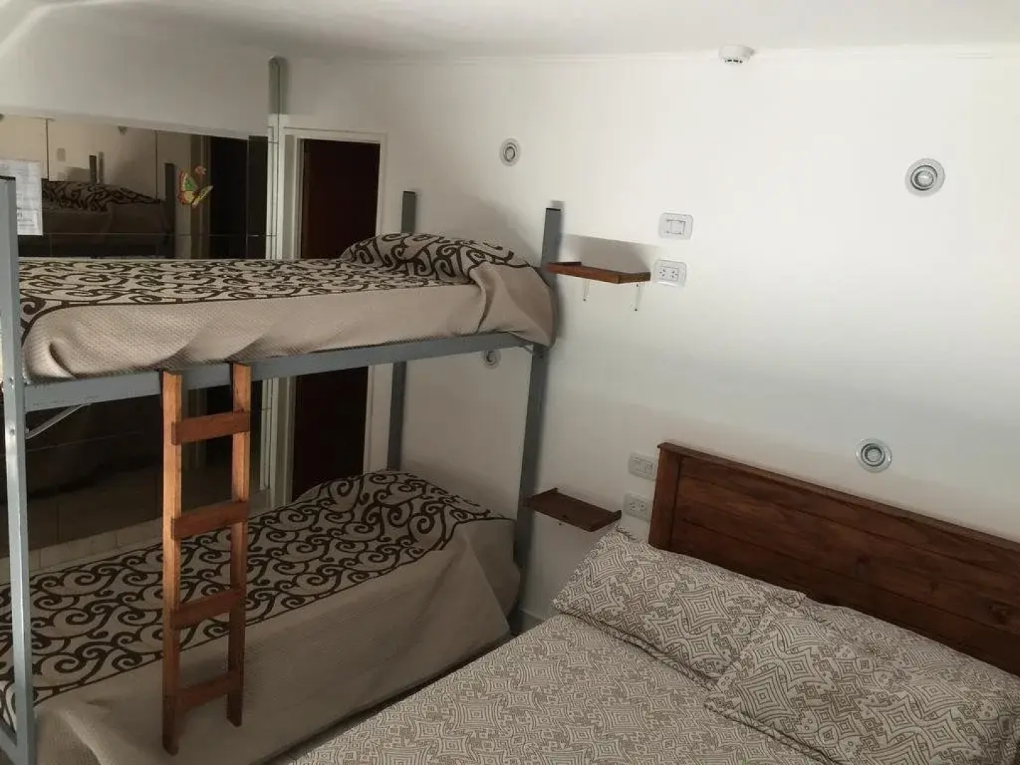 Babel Hostel