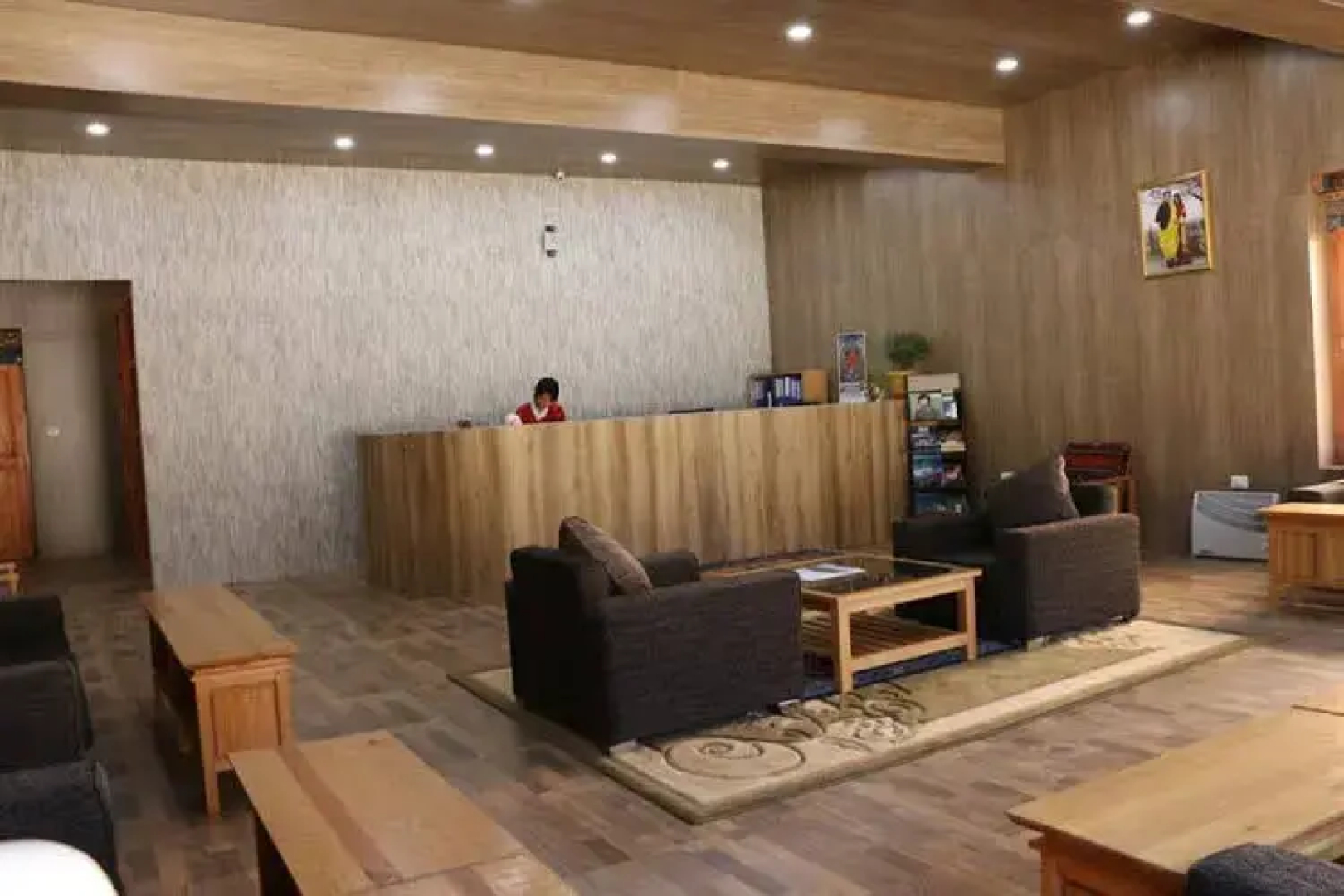 Base Camp Hotel