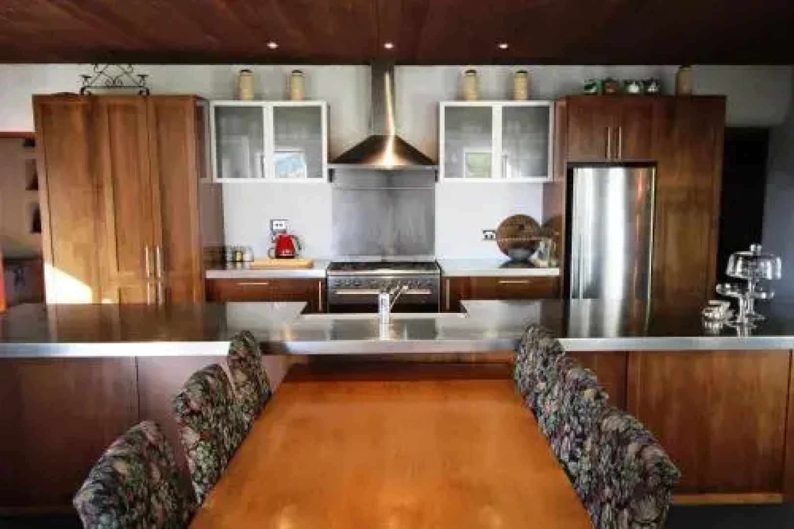 The Paddock Straw Bale Luxury Holiday House