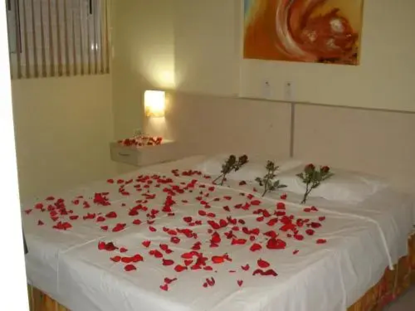 Robusti Plazza Hotel