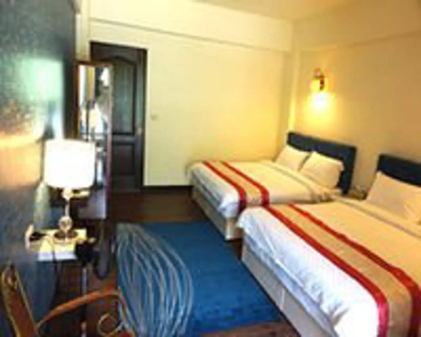 Famous Painting Town B&B