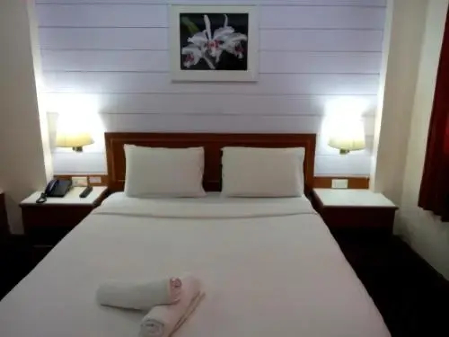 Thaksin Hotel