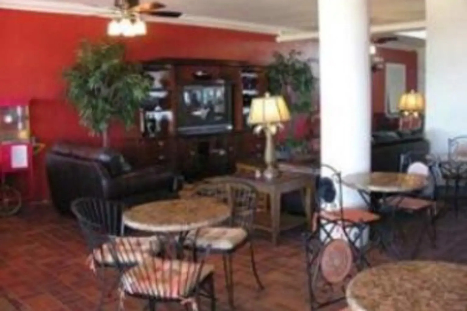 Little Inn By The Sea