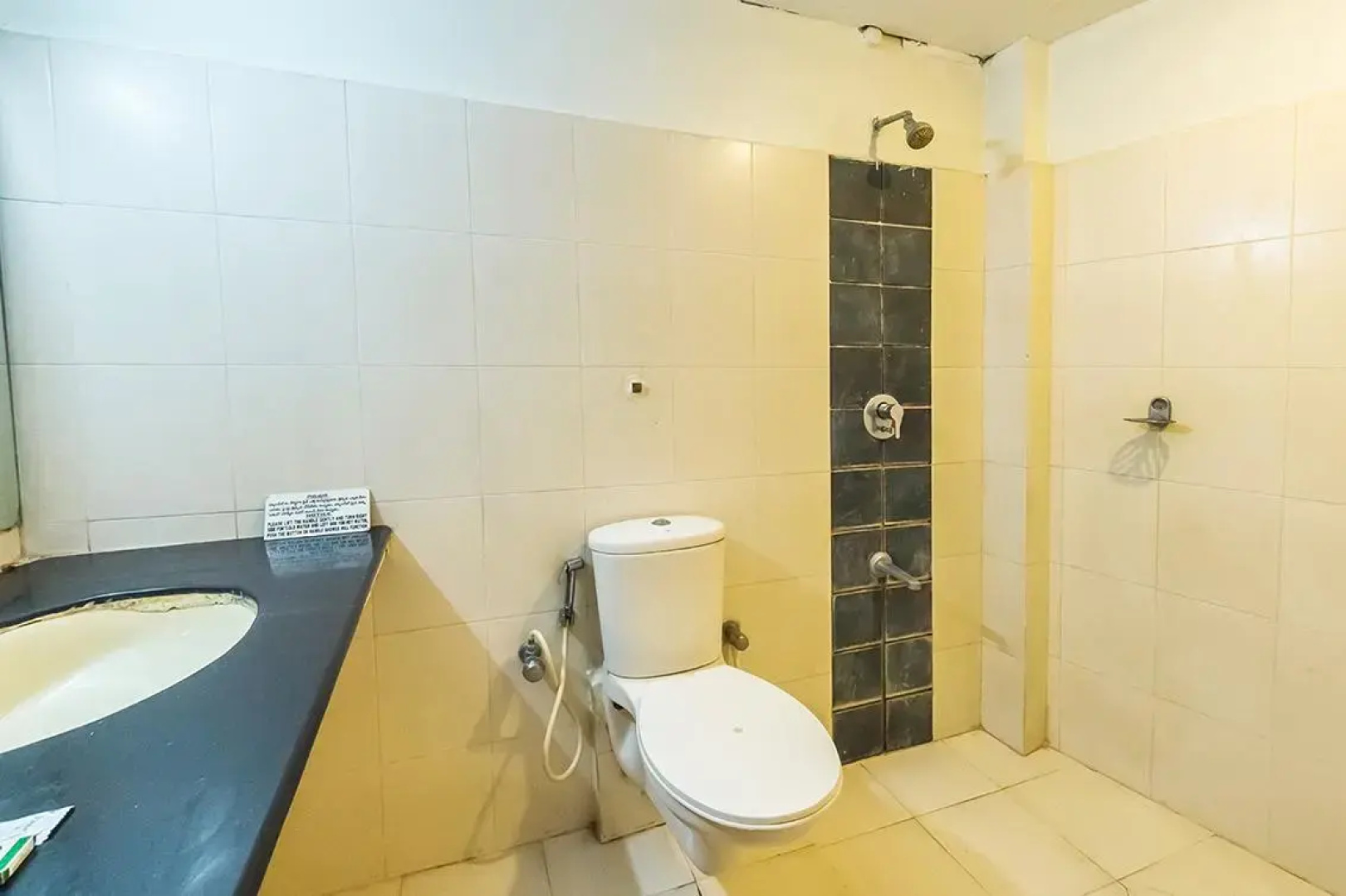 Hotel Pavani Residency