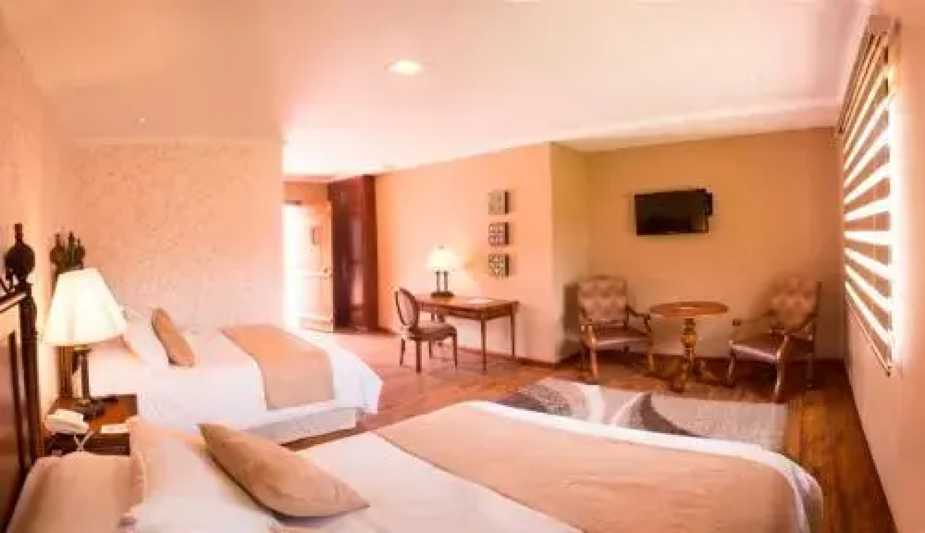 Santa Barbara Hosteria