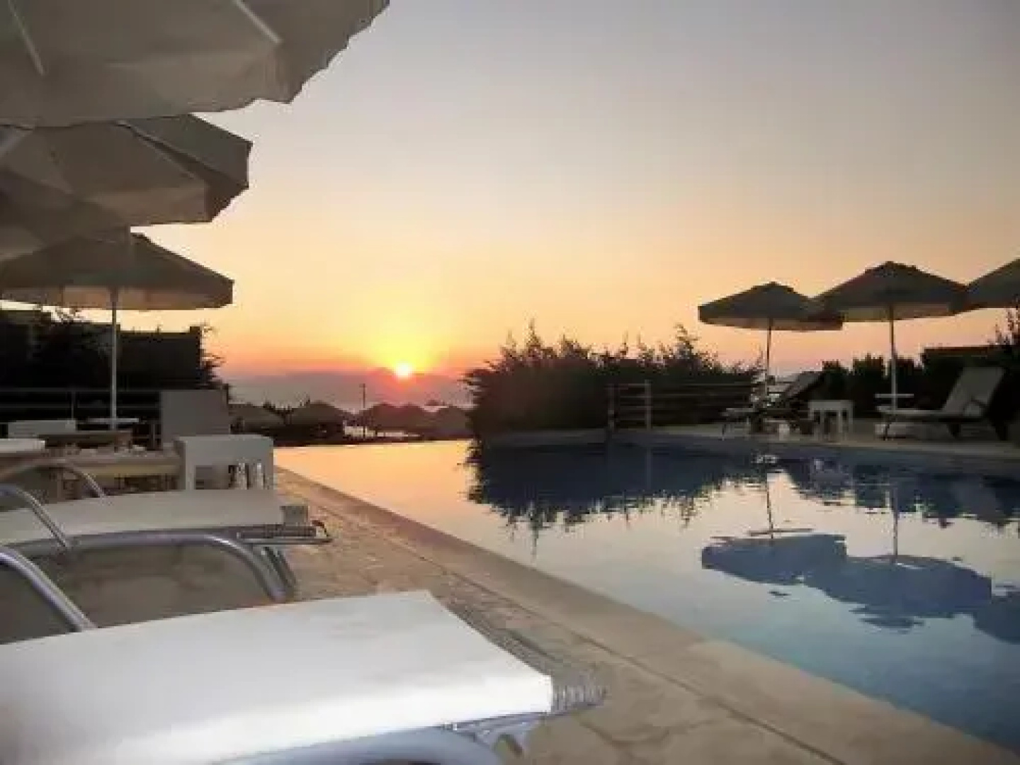 Villa Manzara caddesi