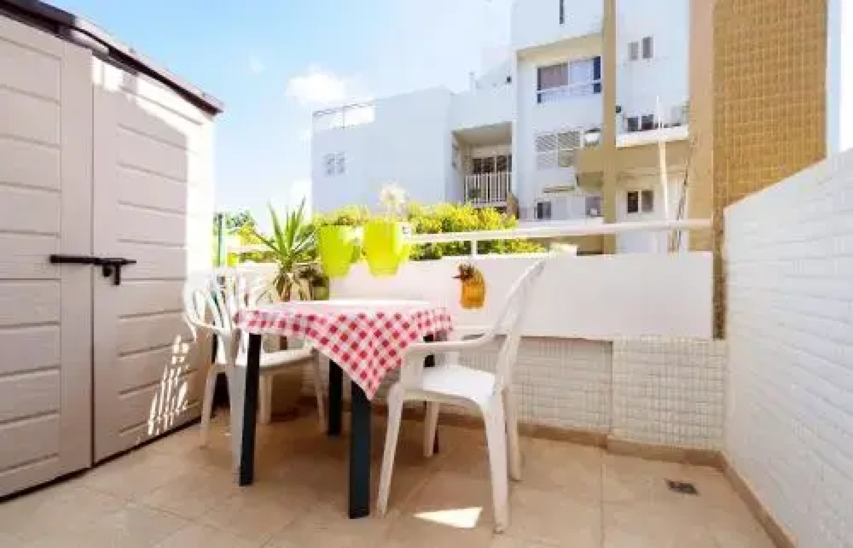 Holiday Raanana Apartments