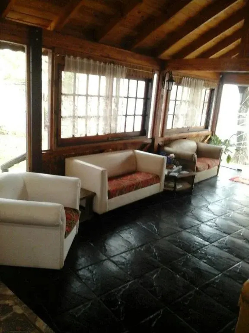 Hosteria Las Violetas