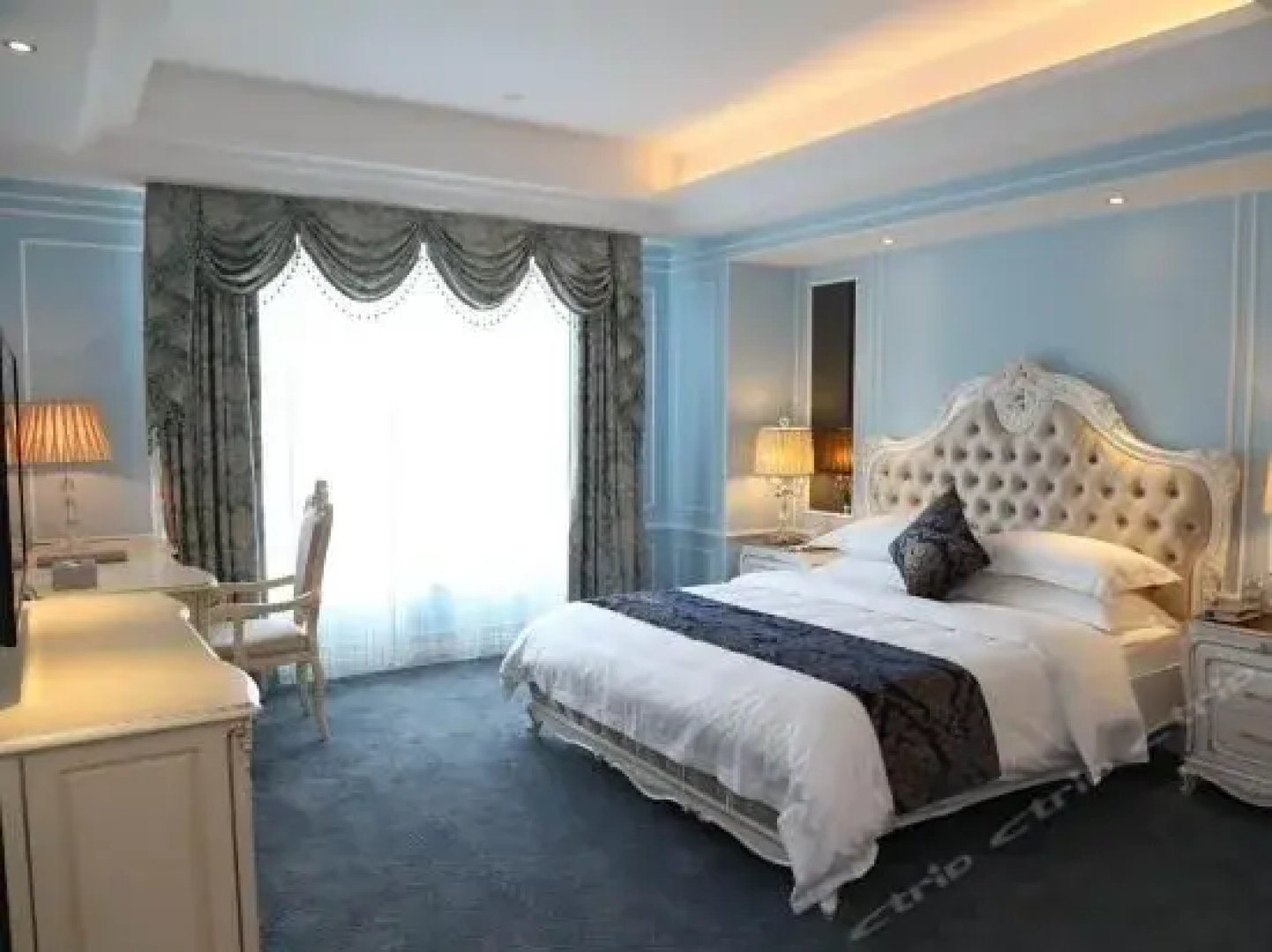 Hong Yuan Hotel - Hebi