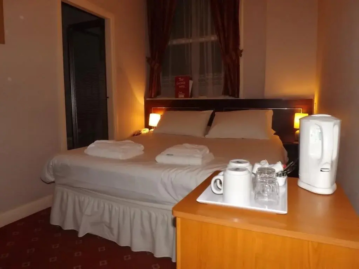 The George Hotel