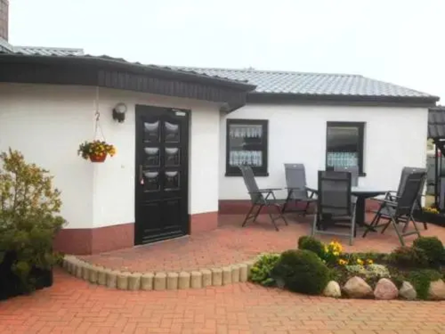 Modern Holiday Home in Ribnitz-Damgarten near Baltic Sea