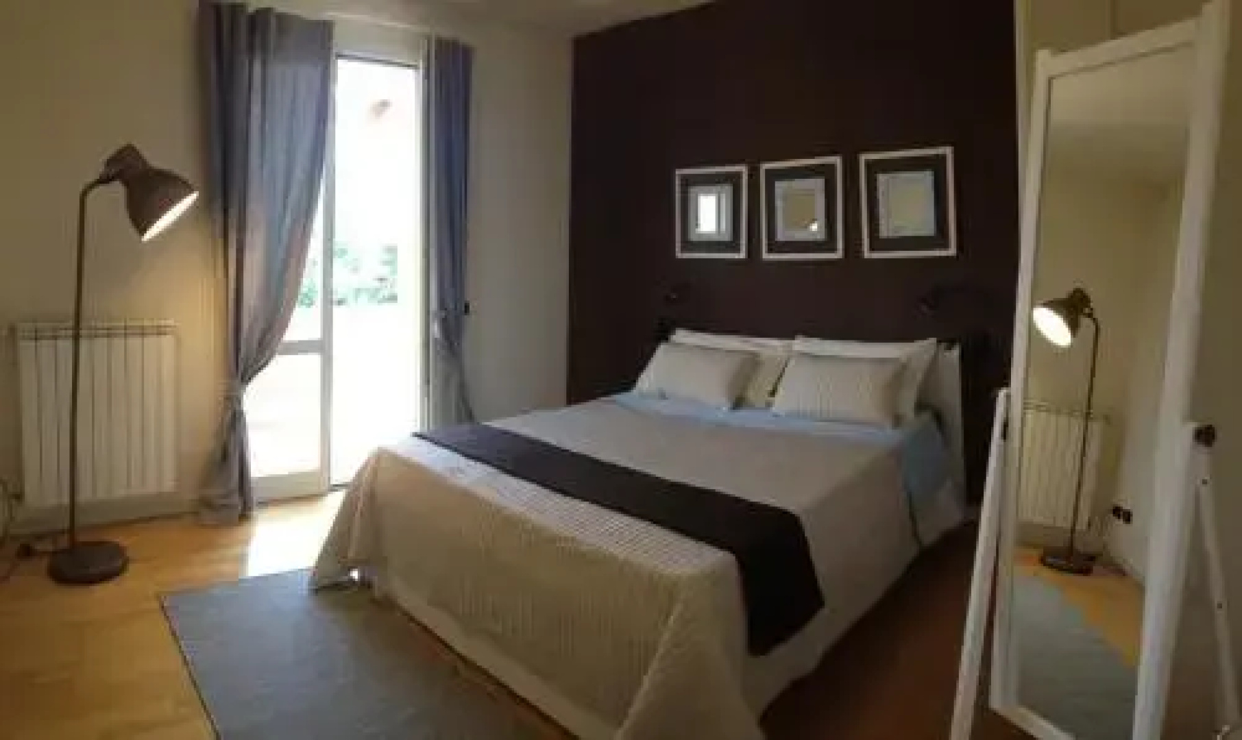 Day By Day Bed  Breakfast