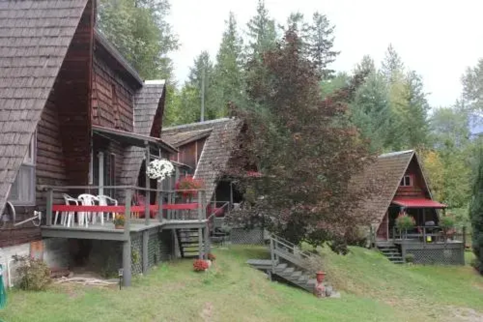 Sunny Bluffs Chalets