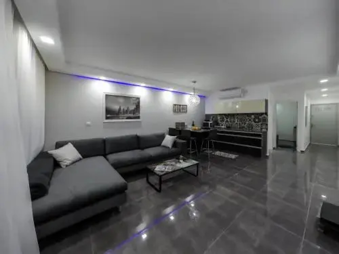 Eden Suite