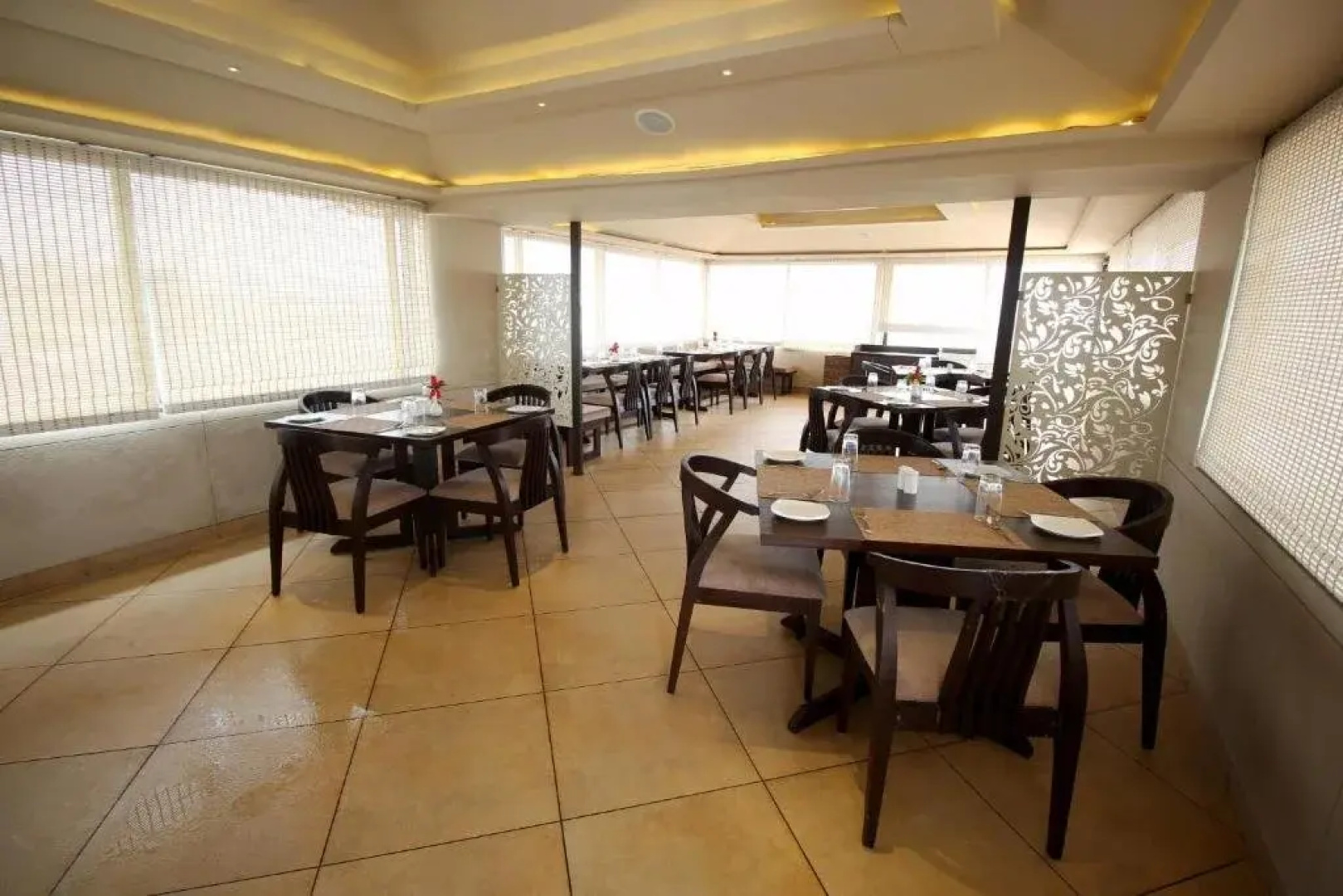 OYO Premium Thaltej Cross Road SG Highway
