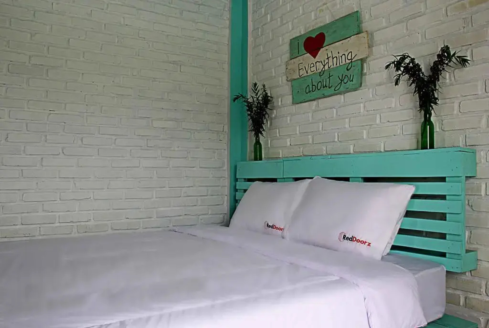 RedDoorz Near Stt Telkom