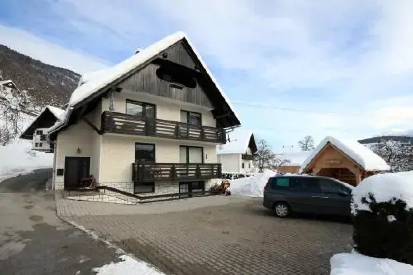 Apartments & Rooms Stanko Stare