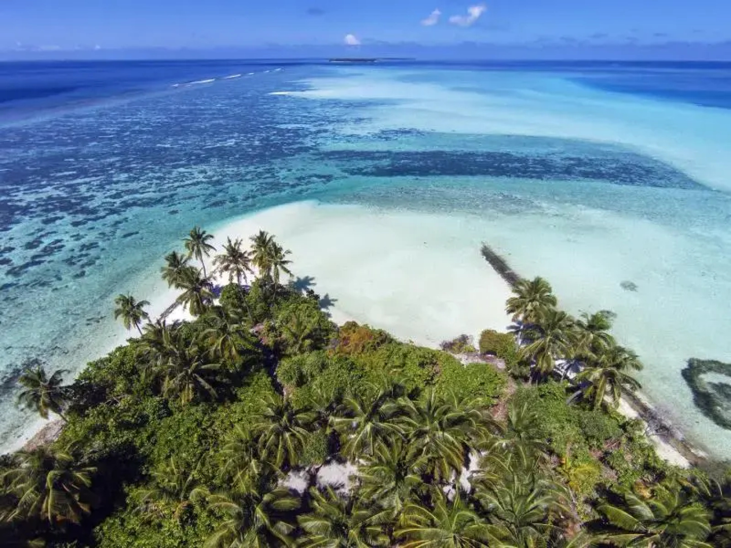 Magoodhoo Inn