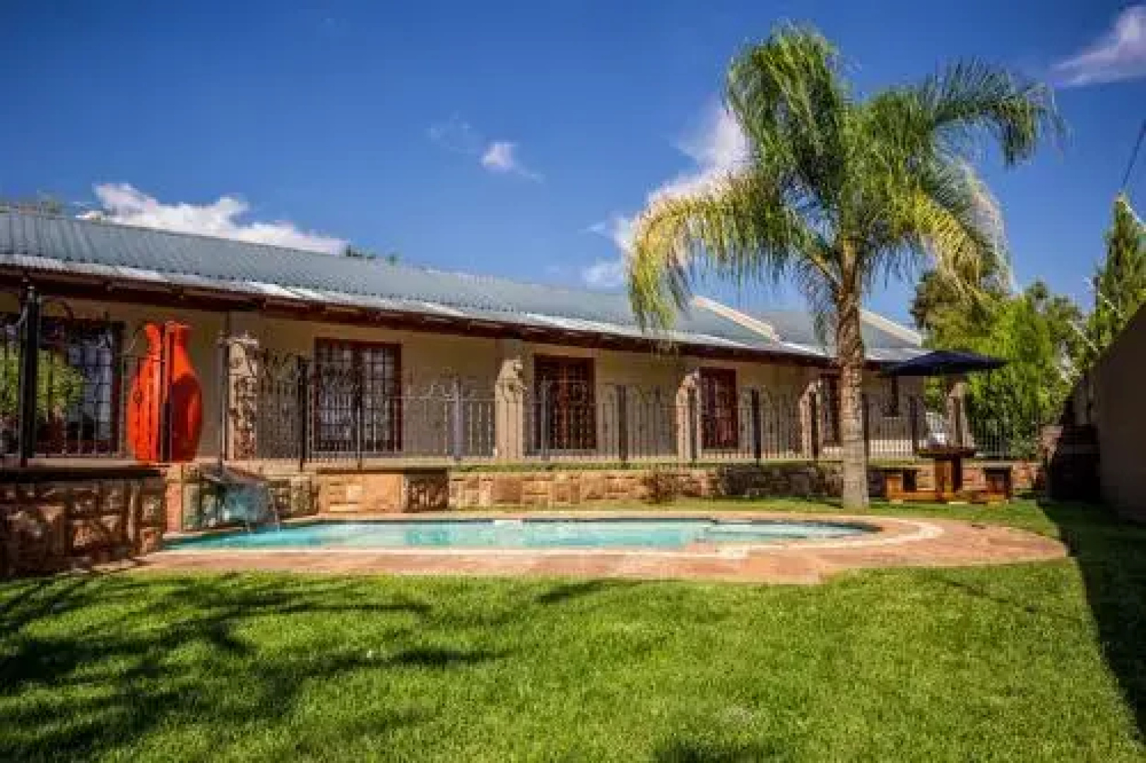 Classic Court B&B
