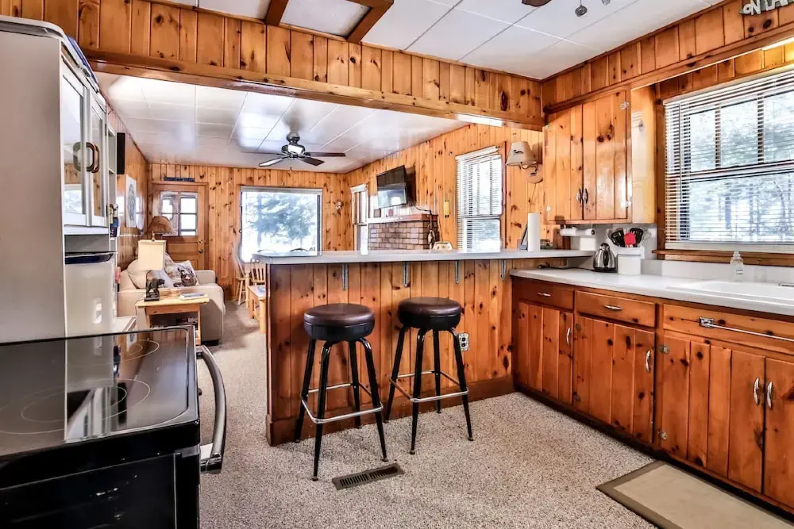 PBR #1- Elbert's - 2 Br Cottage