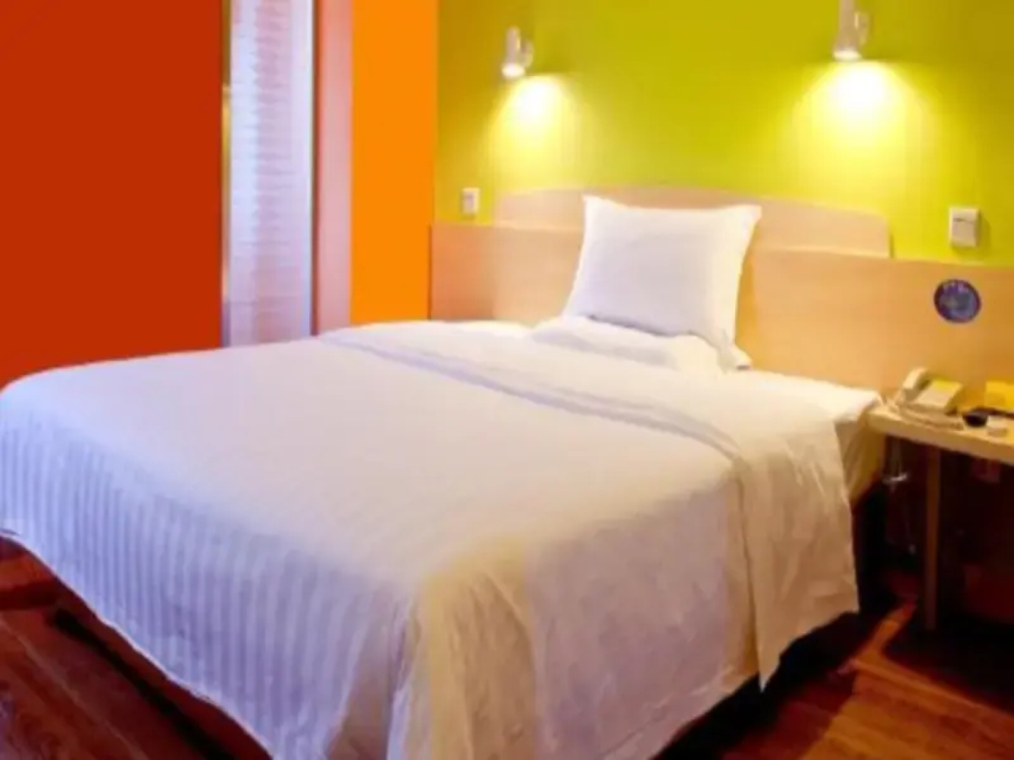 7 Days Inn Neijiang Hanan Street Branch