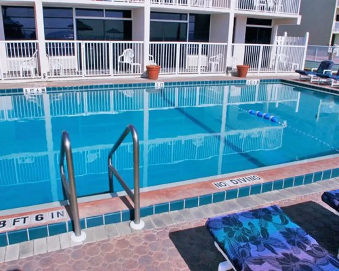 Sand And Surf Condominium