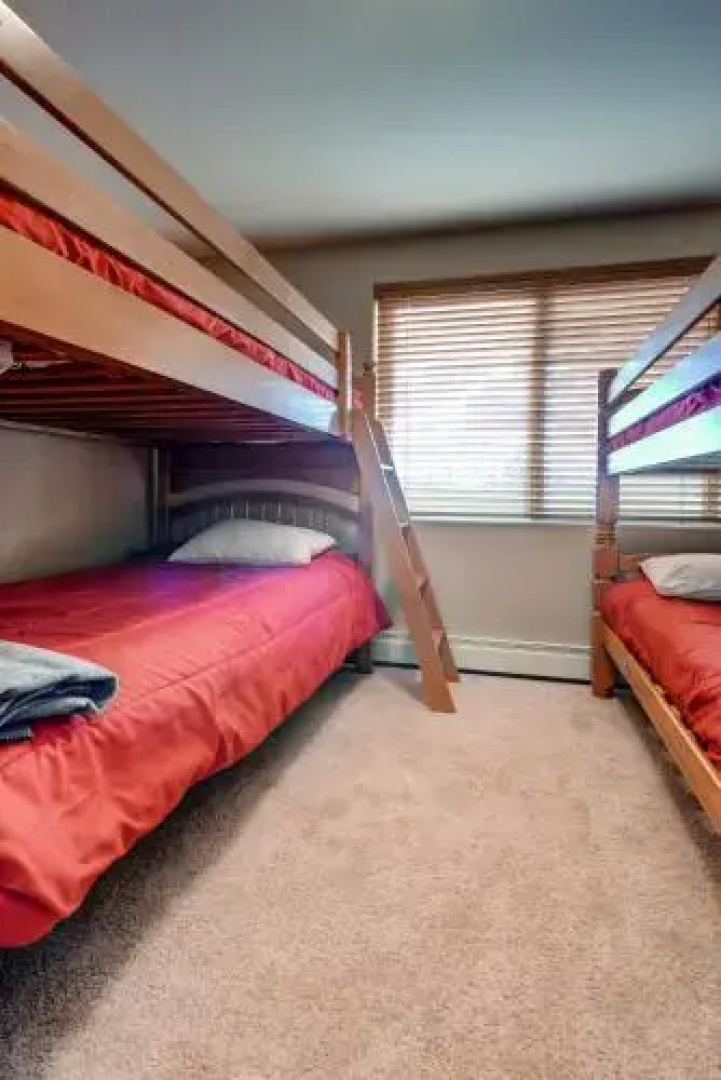 Lodge Pole Townhome by Colorado Rocky Mountain Resorts