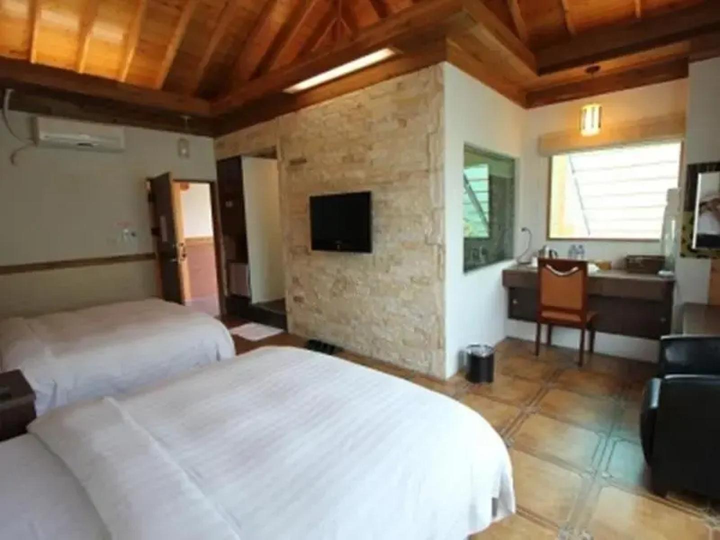 Peikong Greek Resort and Spa