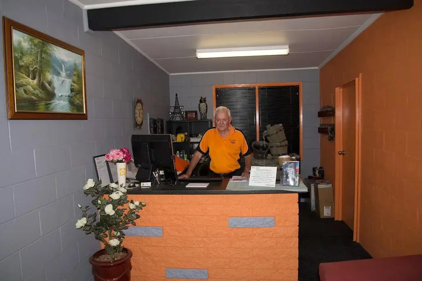 Artesian Motor Inn