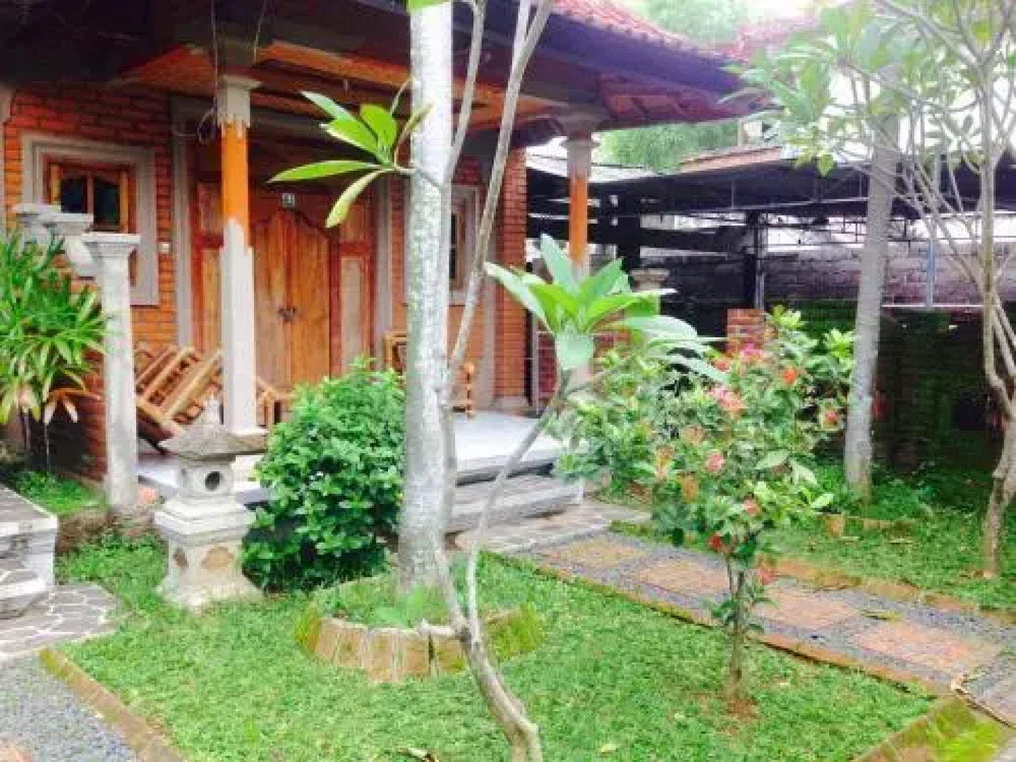 Puri Manik Sari