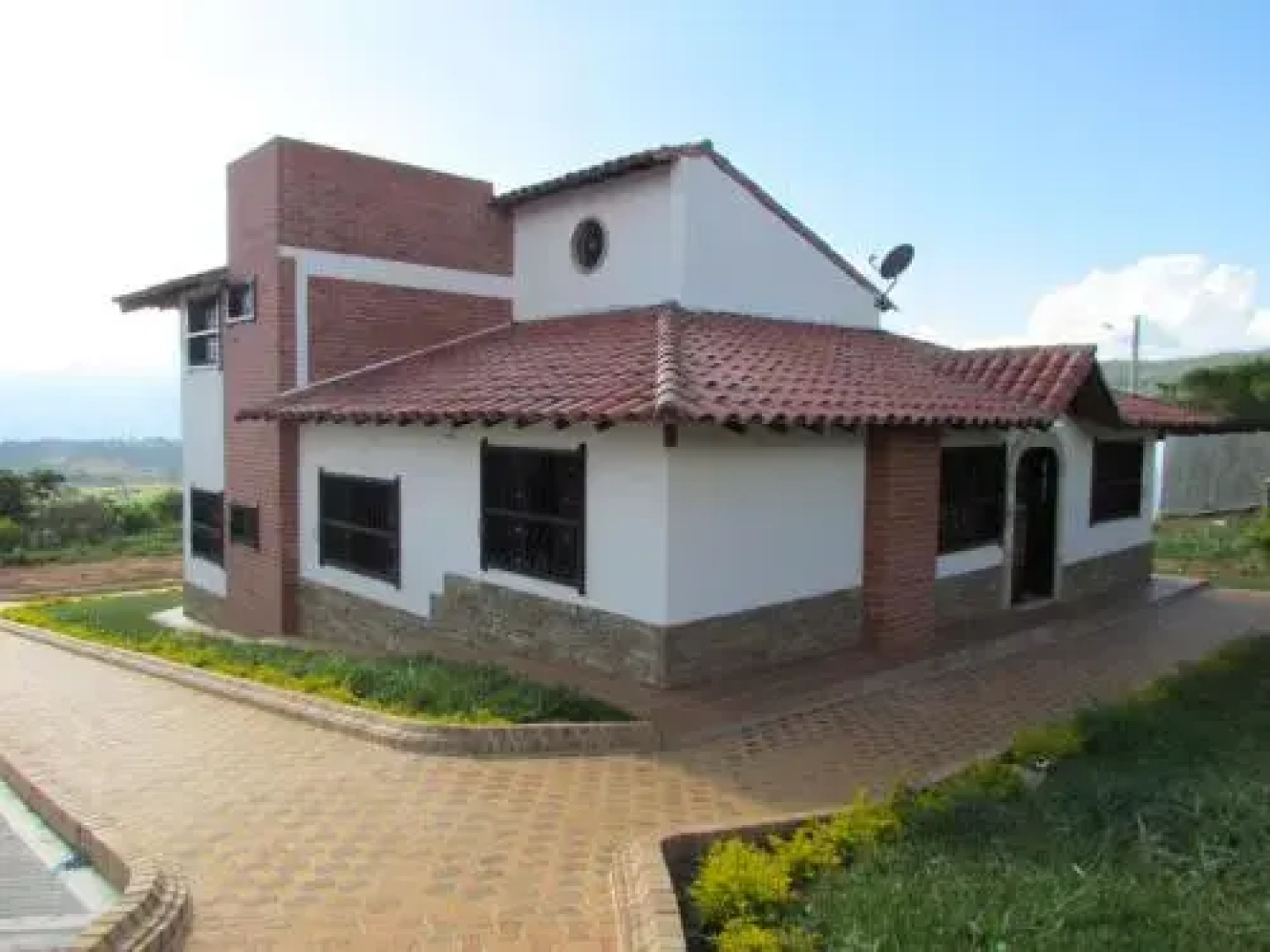 Condominio Parque Baviera