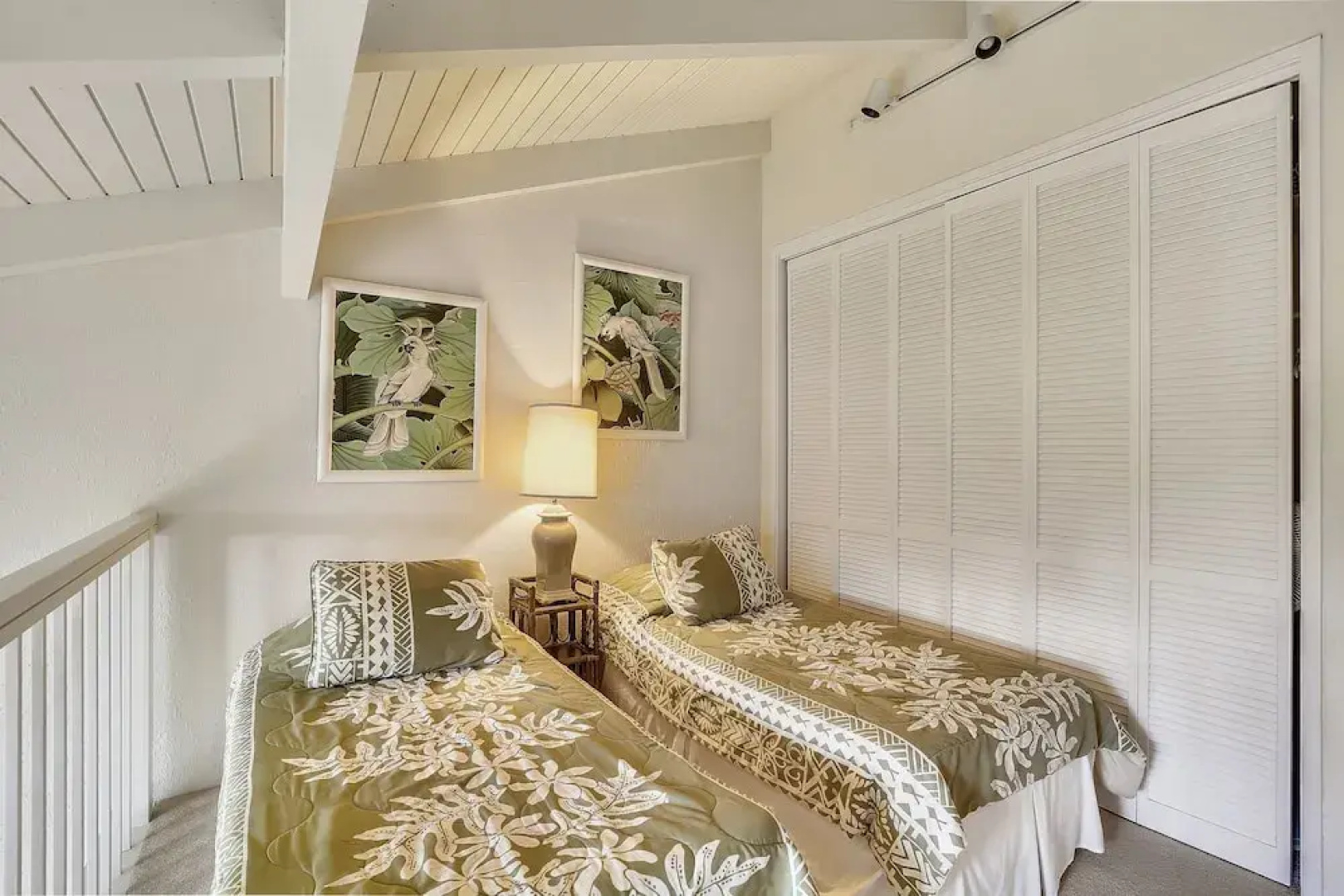 Bird of Paradise - 2 Br Condo