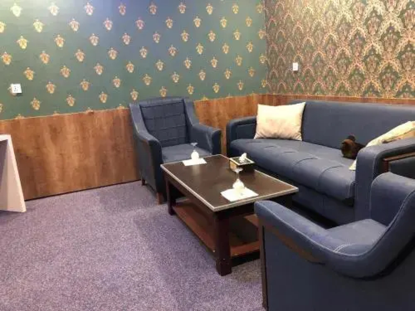 Al Jawahiri Hotel