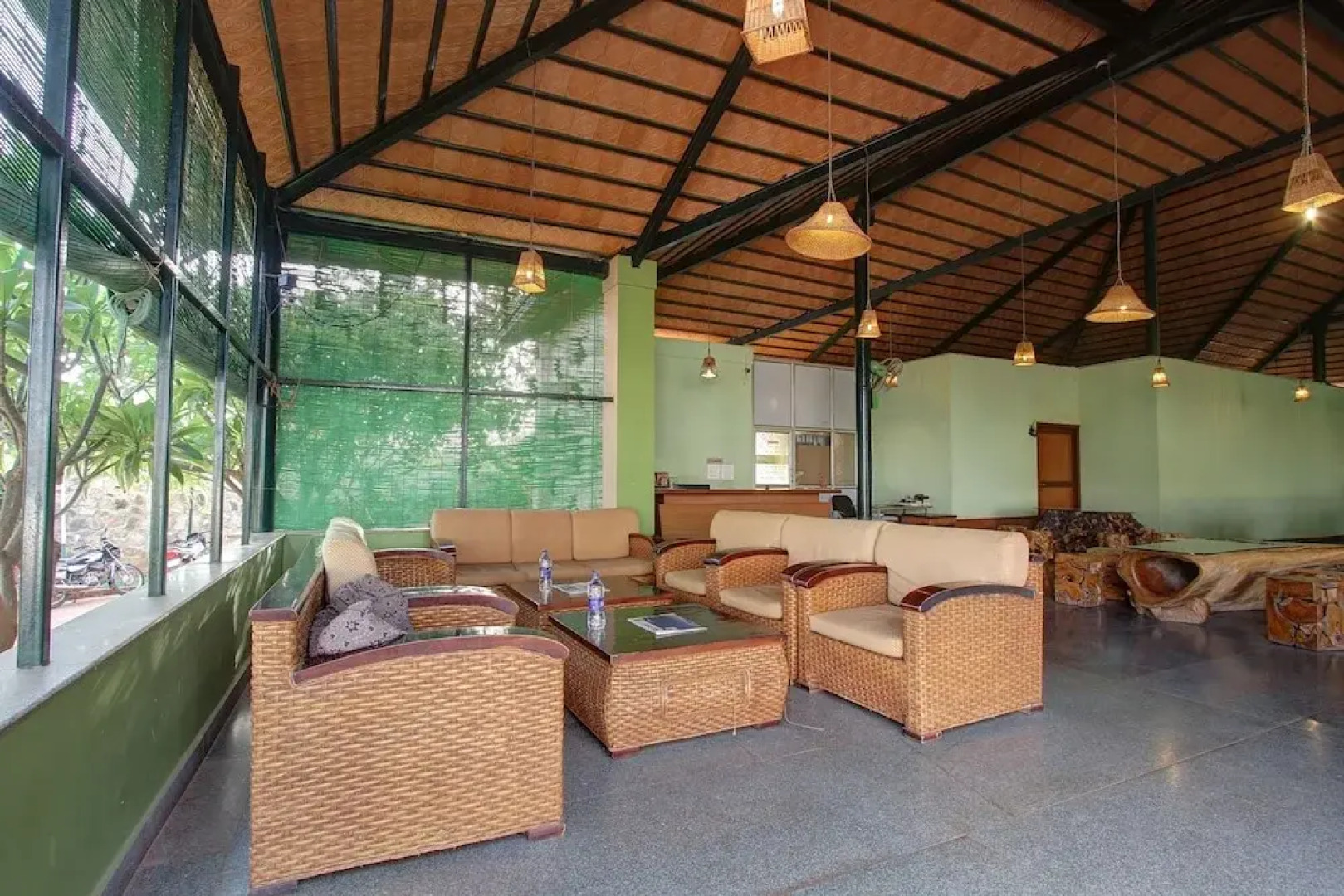 Palette - Krishna Heritage