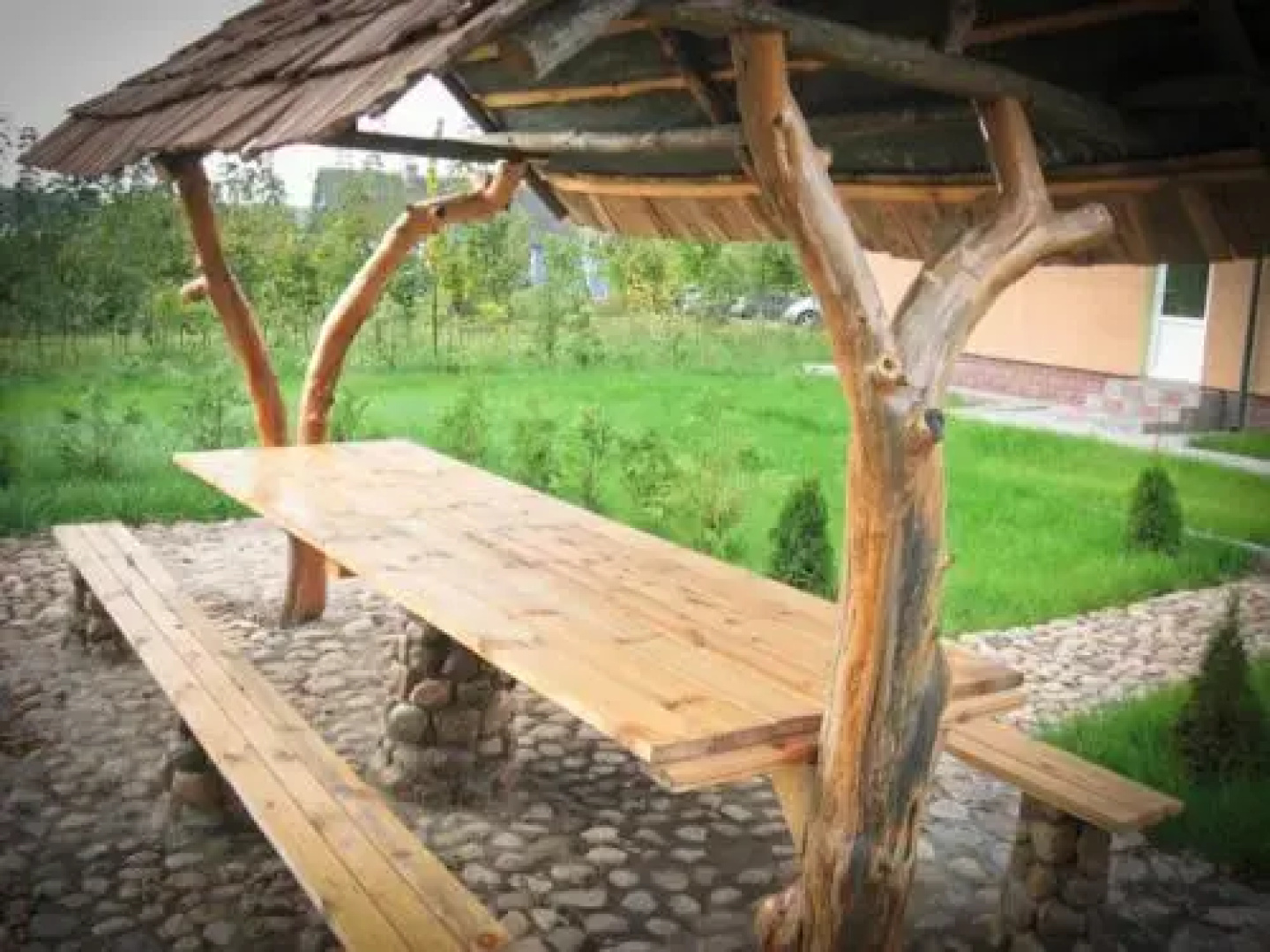 Отель Пригодичи