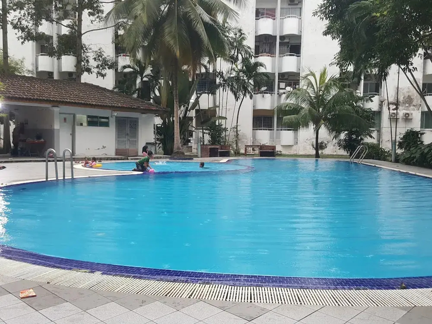 Homestay Ampang 100