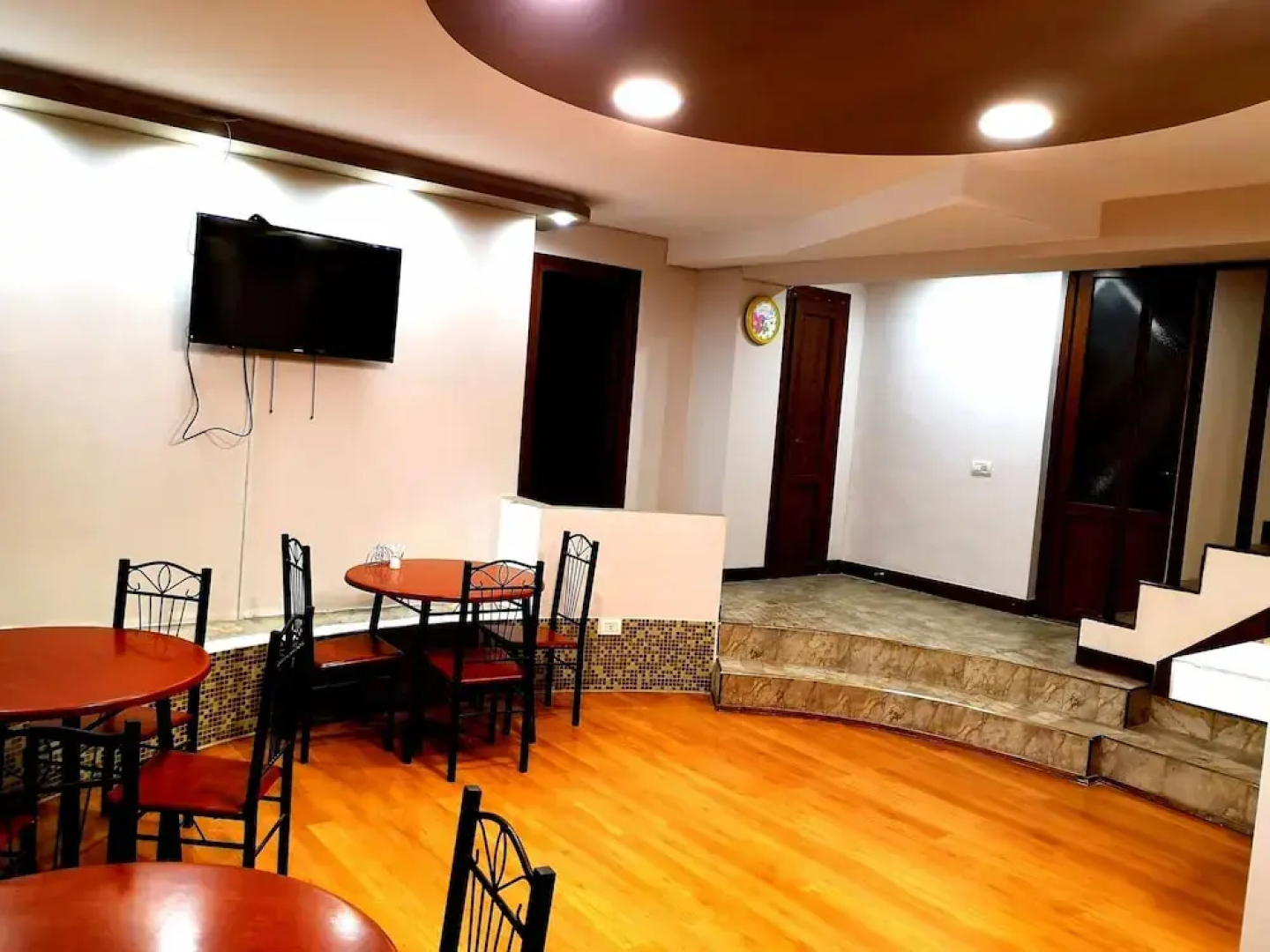 Prime Hostel  Tours