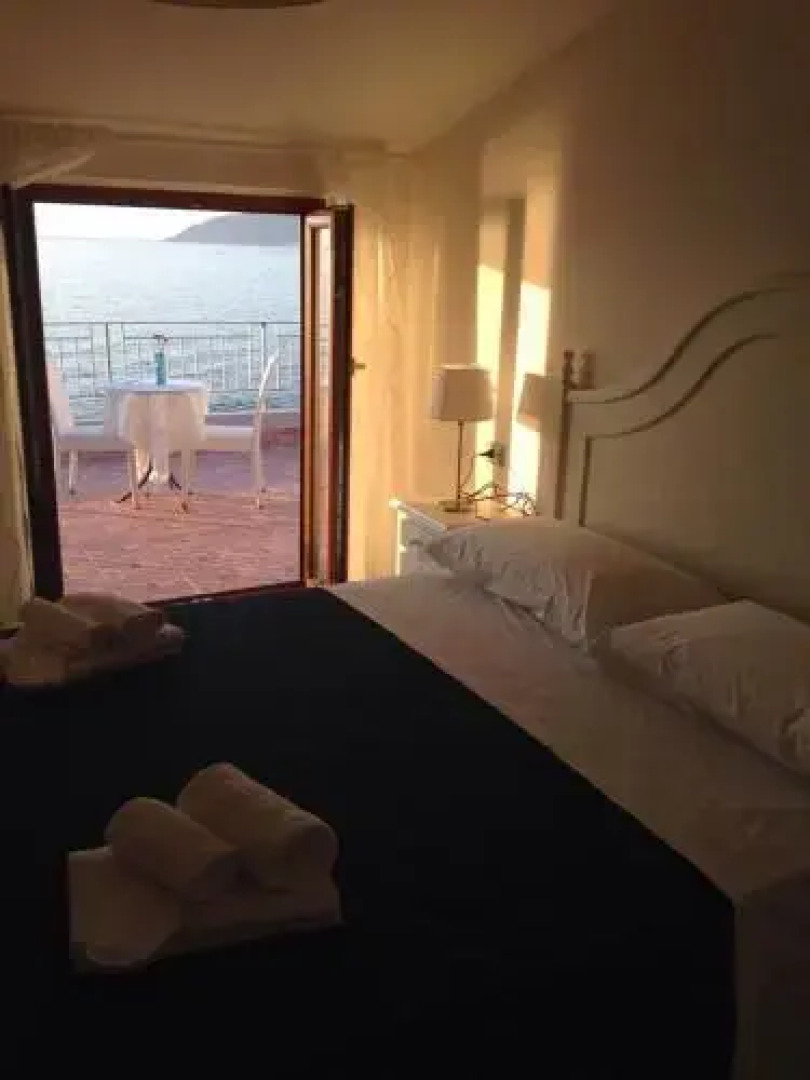 Affittacamere Lo Scoglio